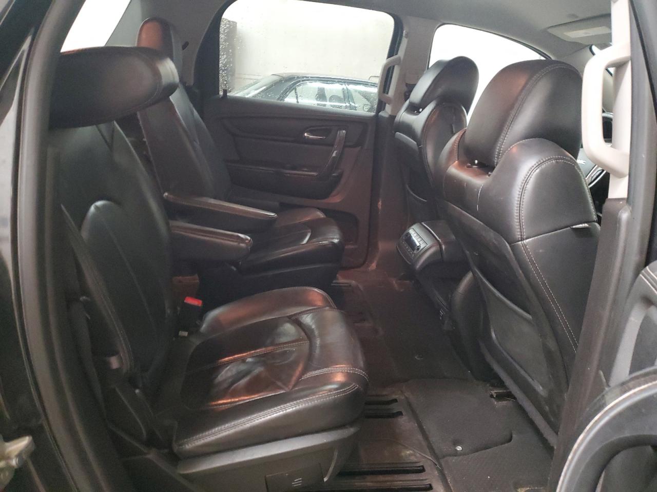 2014 GMC Acadia - Image 11