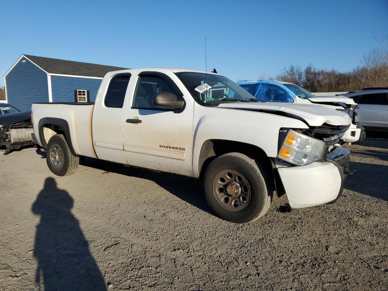 2011 Chevrolet Silverado - Image 4