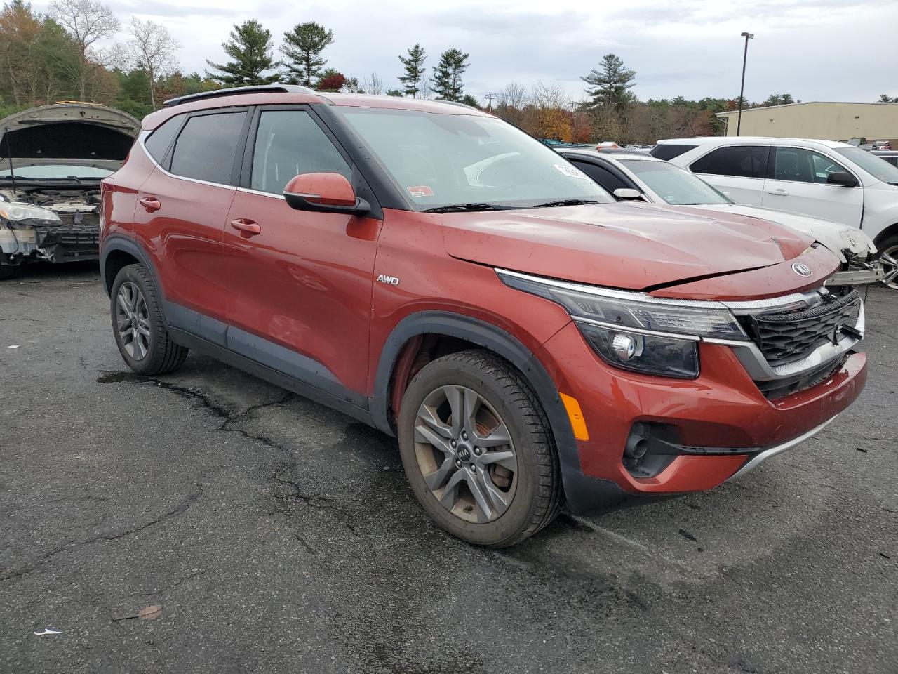 2021 Kia Seltos - Image 4