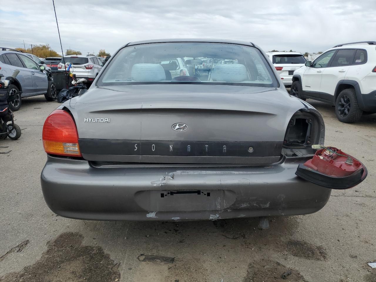 2001 Hyundai Sonata Gl VIN: KMHWF25S81A468404 Lot: 78950624