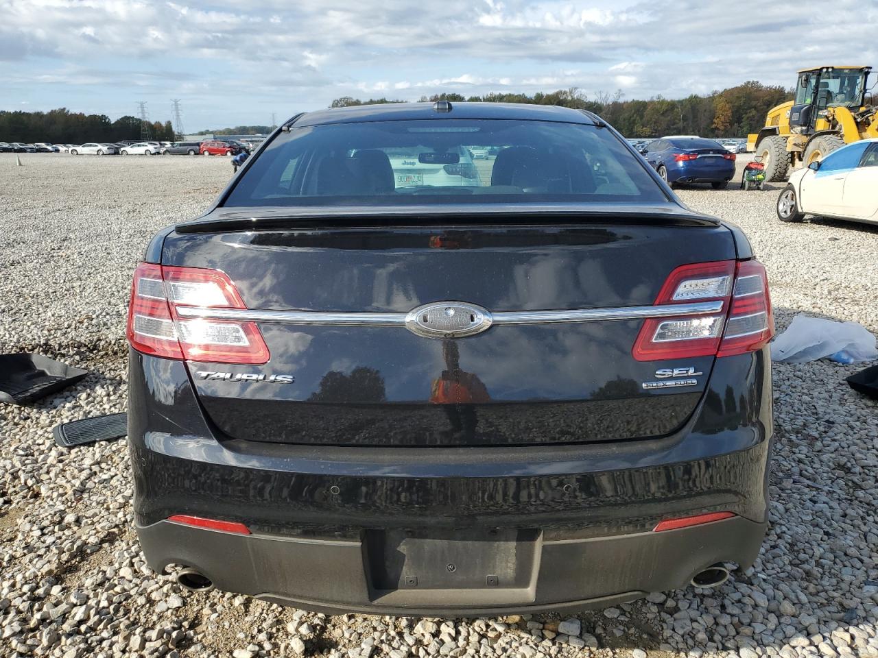 VIN 1FAHP2E81GG144057 2016 FORD TAURUS no.6