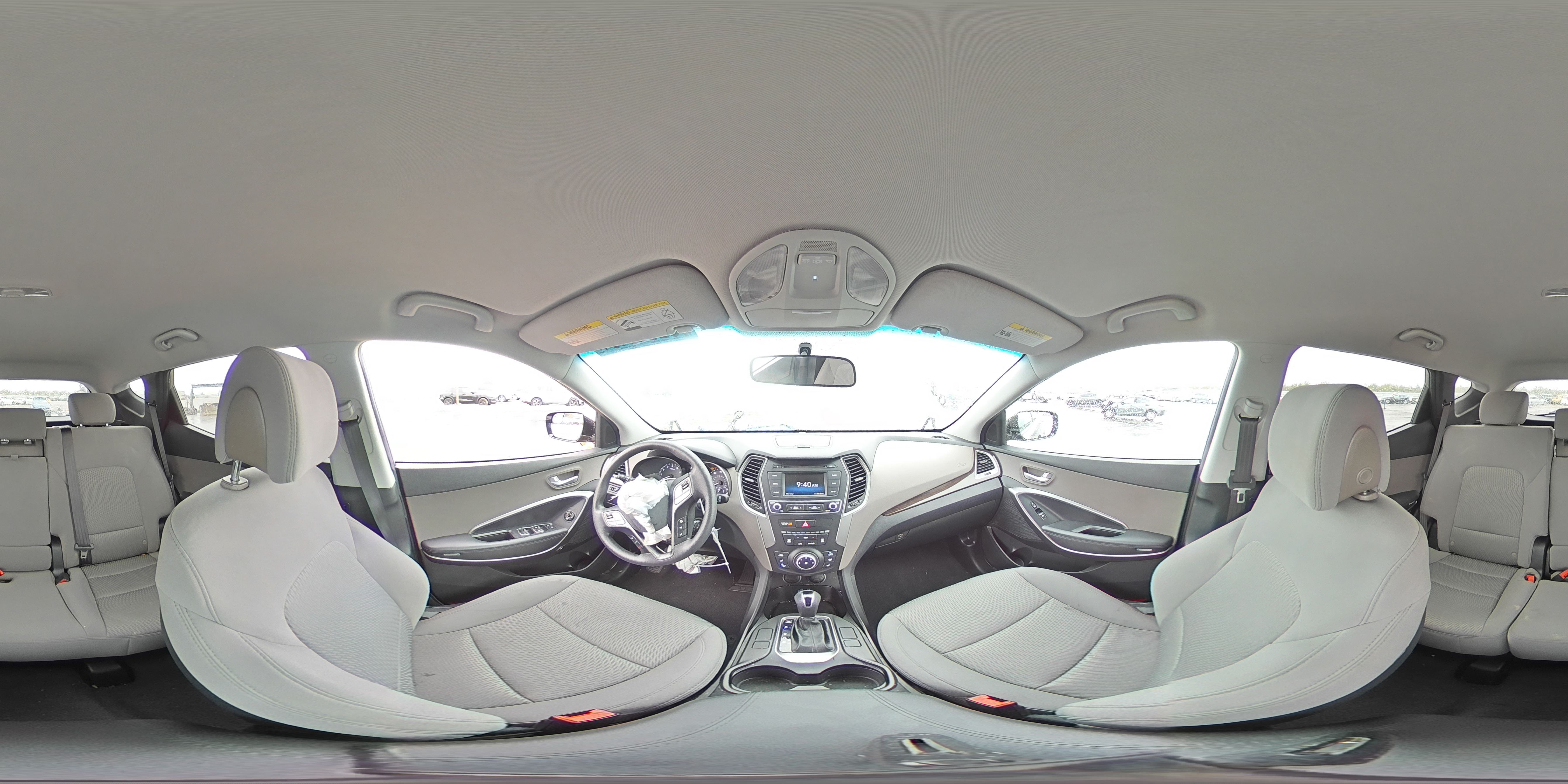 2017 Hyundai Santa Fe - Image 14