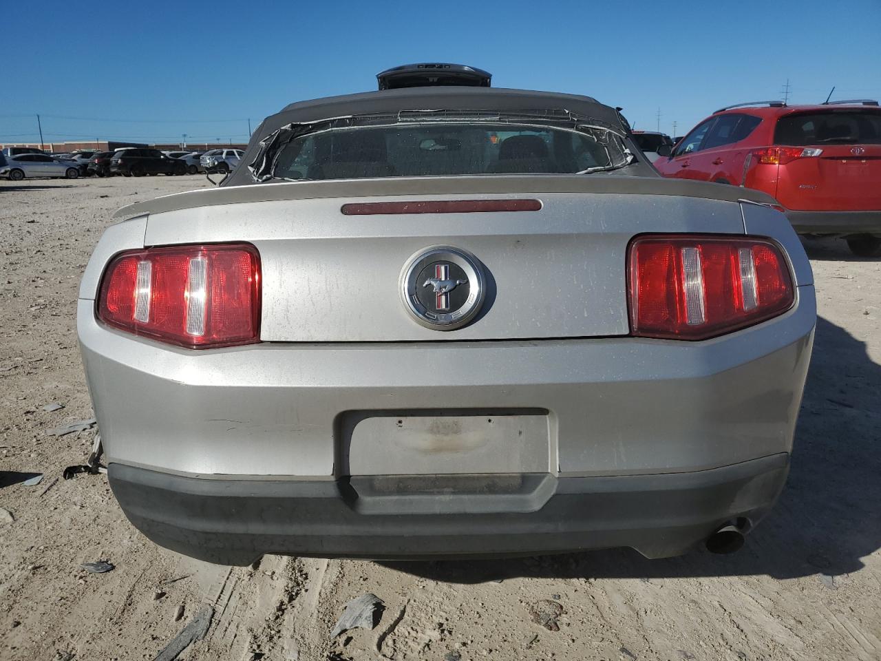 2010 Ford Mustang VIN: 1ZVBP8EN8A5152648 Lot: 81378684