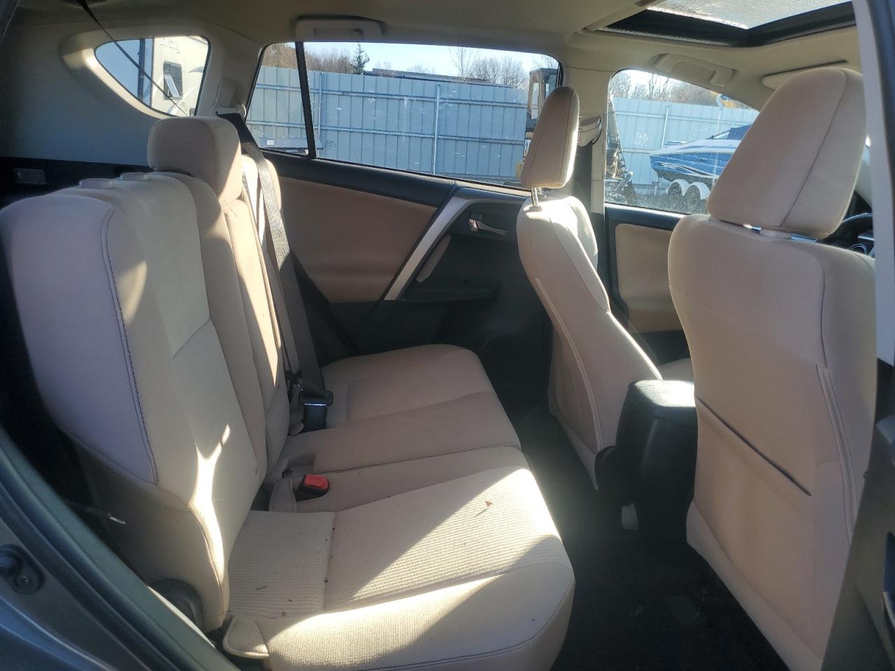 2014 Toyota RAV 4 - Image 11