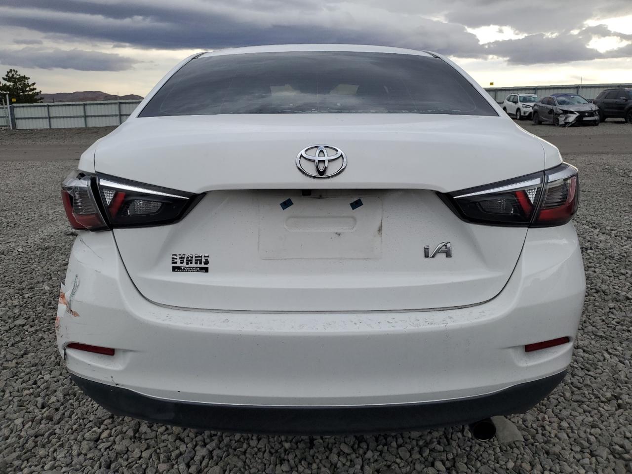 2018 Toyota Yaris - Image 6