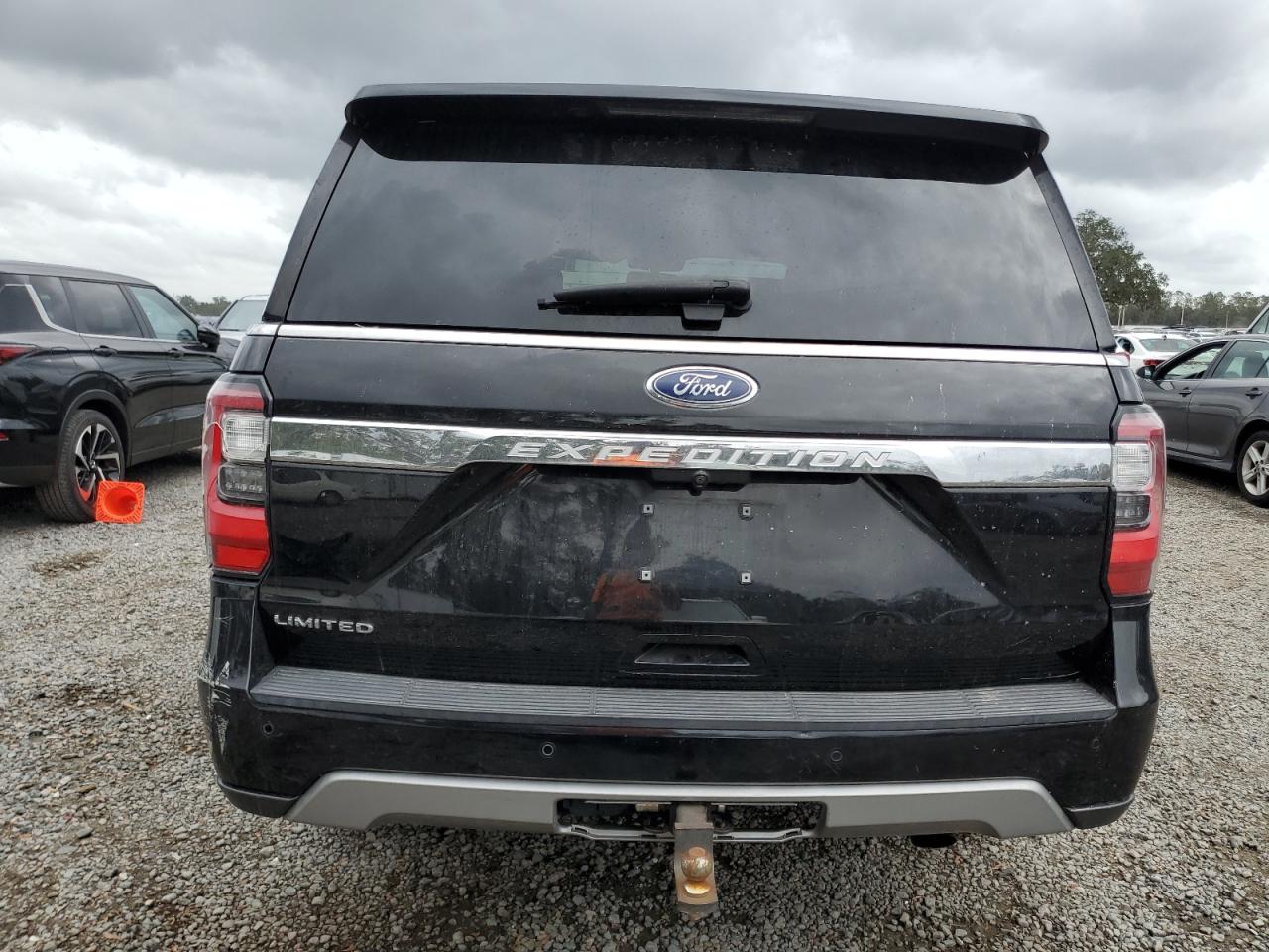 2019 Ford Expedition Limited VIN: 1FMJU1KT8KEA45744 Lot: 79613204