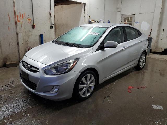  HYUNDAI ACCENT 2012 Серебристый