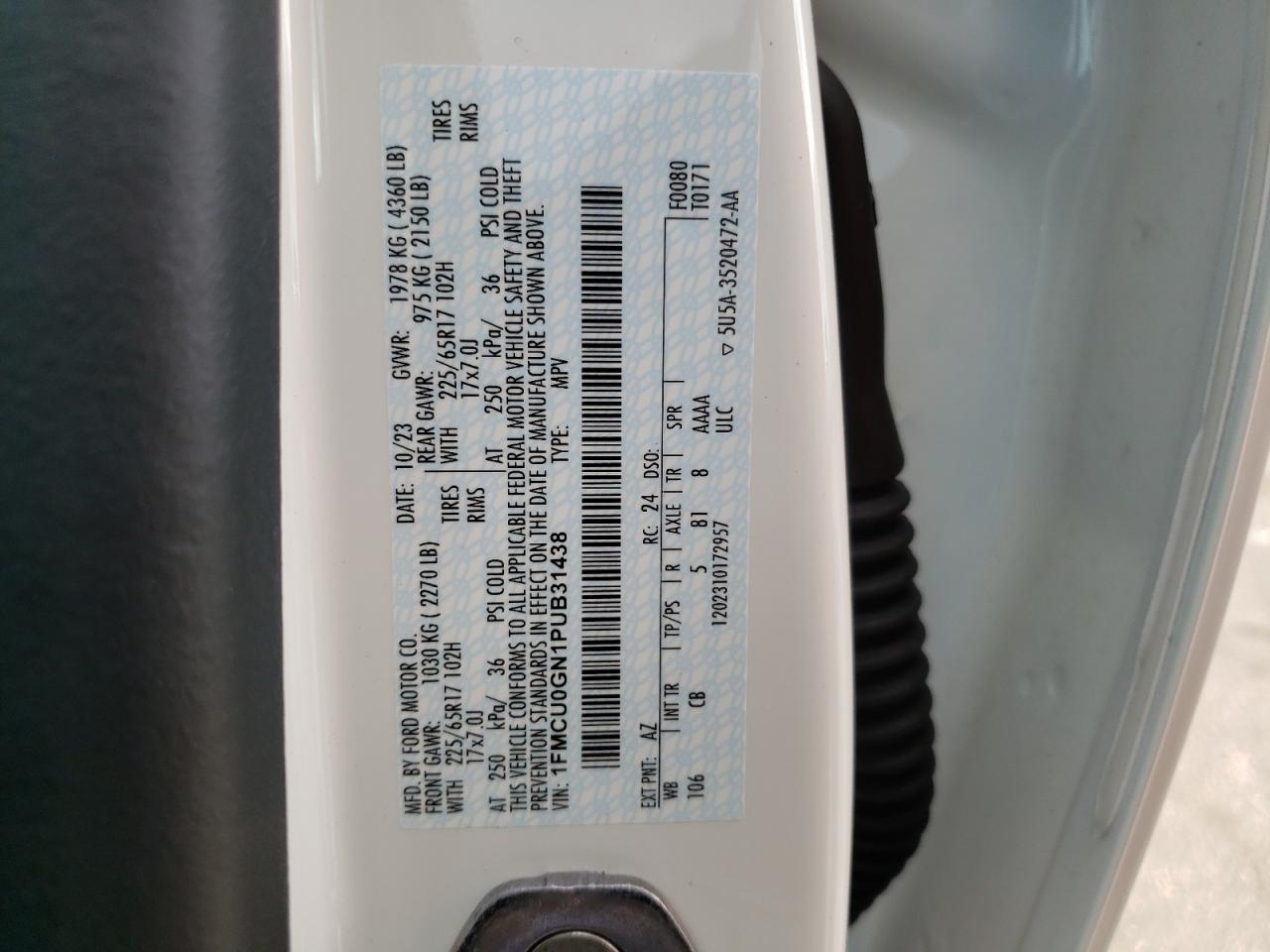2023 Ford Escape - Image 13