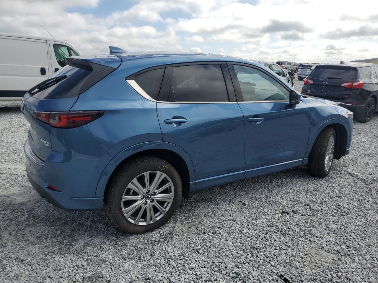 2023 Mazda CX-5 - Image 3