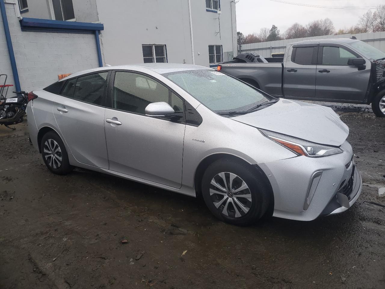 2019 Toyota Prius - Image 4