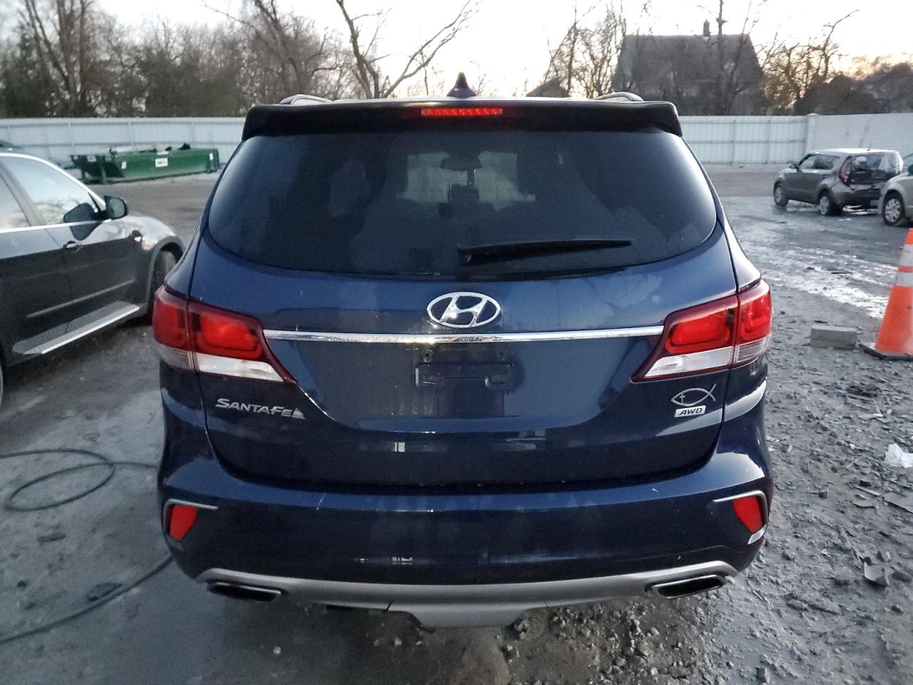 2018 Hyundai Santa Fe Se VIN: KM8SMDHF8JU273271 Lot: 79751054