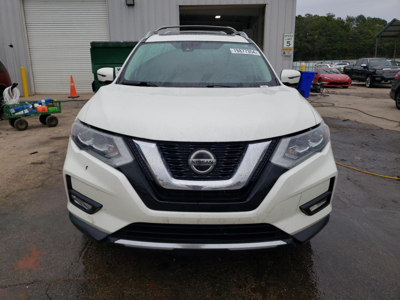 2018 Nissan Rogue - Image 5
