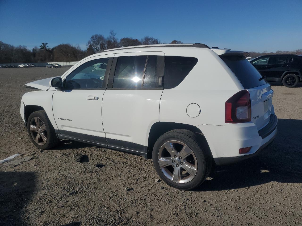 2015 Jeep Compass - Image 2