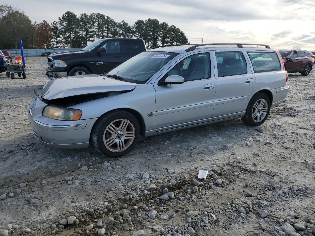 2006 Volvo V70 - Image 1