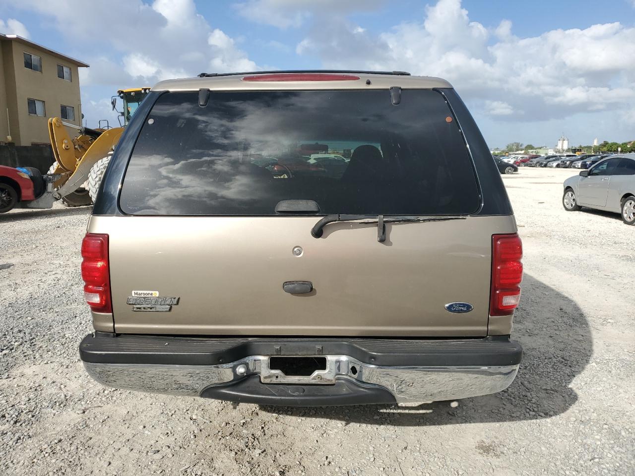 2002 Ford Expedition Xlt VIN: 1FMRU15W32LA87260 Lot: 78977264