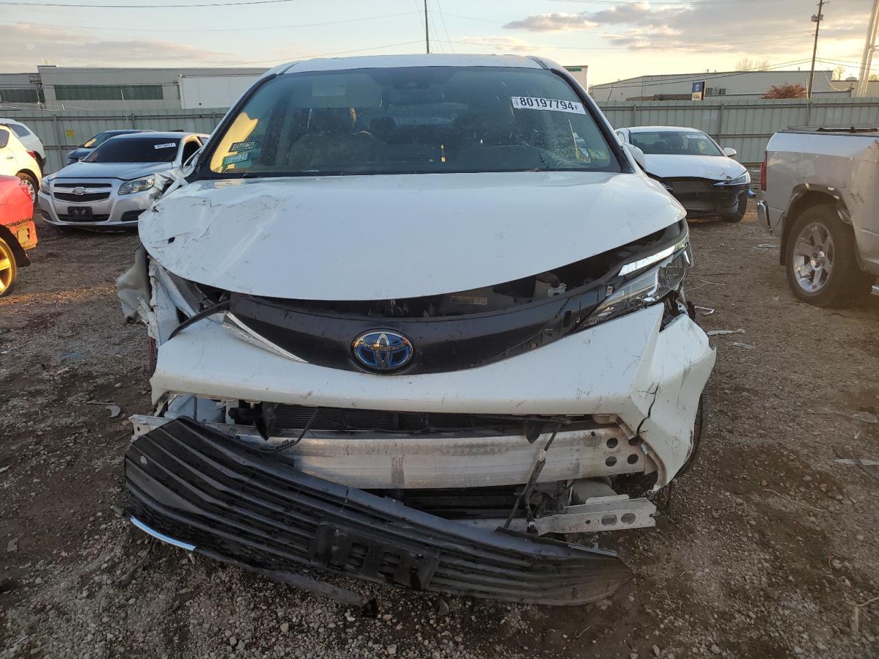 2021 Toyota Sienna - Image 5