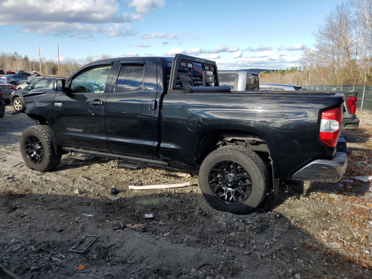 2018 Toyota Tundra - Image 2