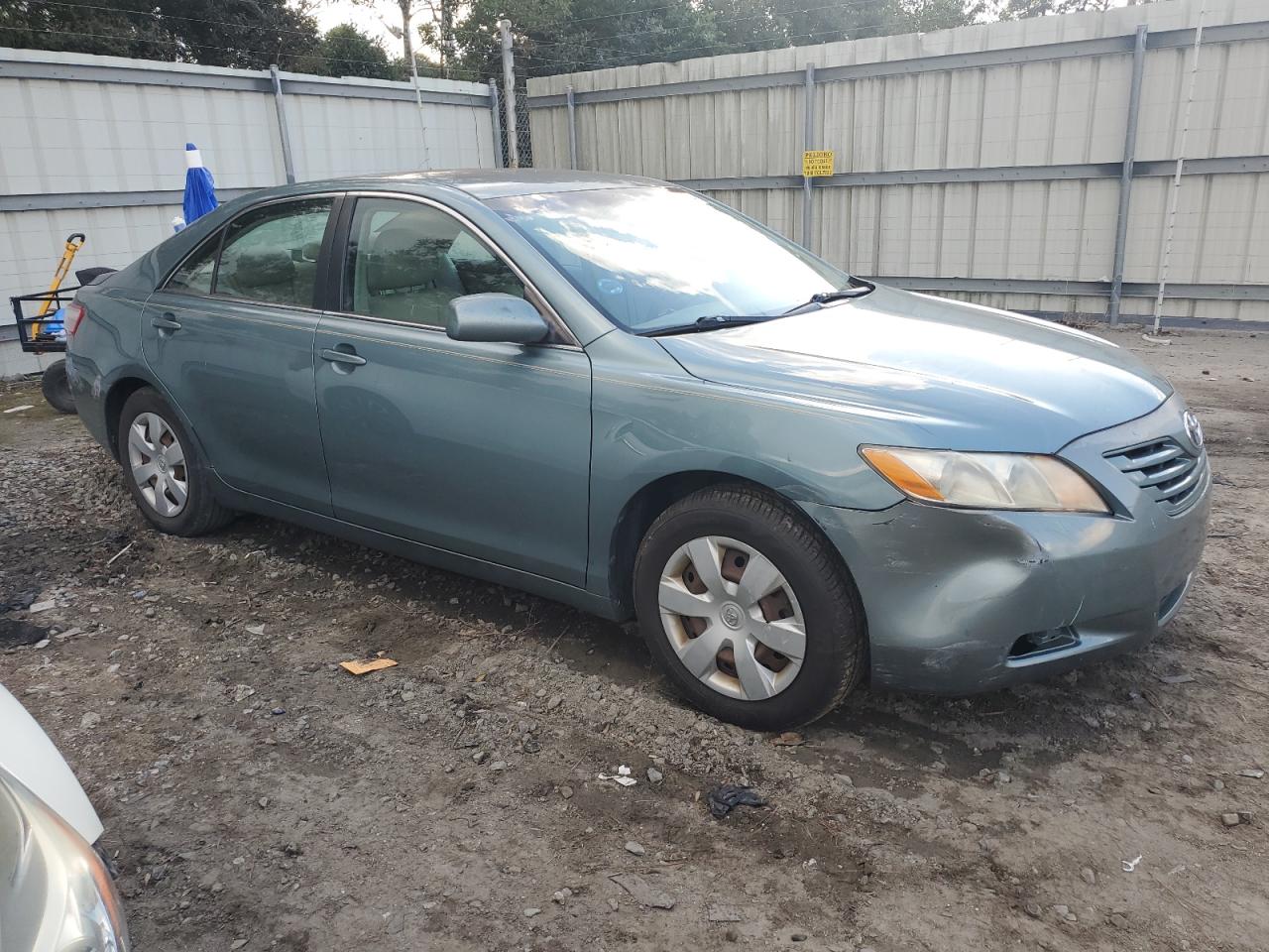 2009 Toyota Camry - Image 3