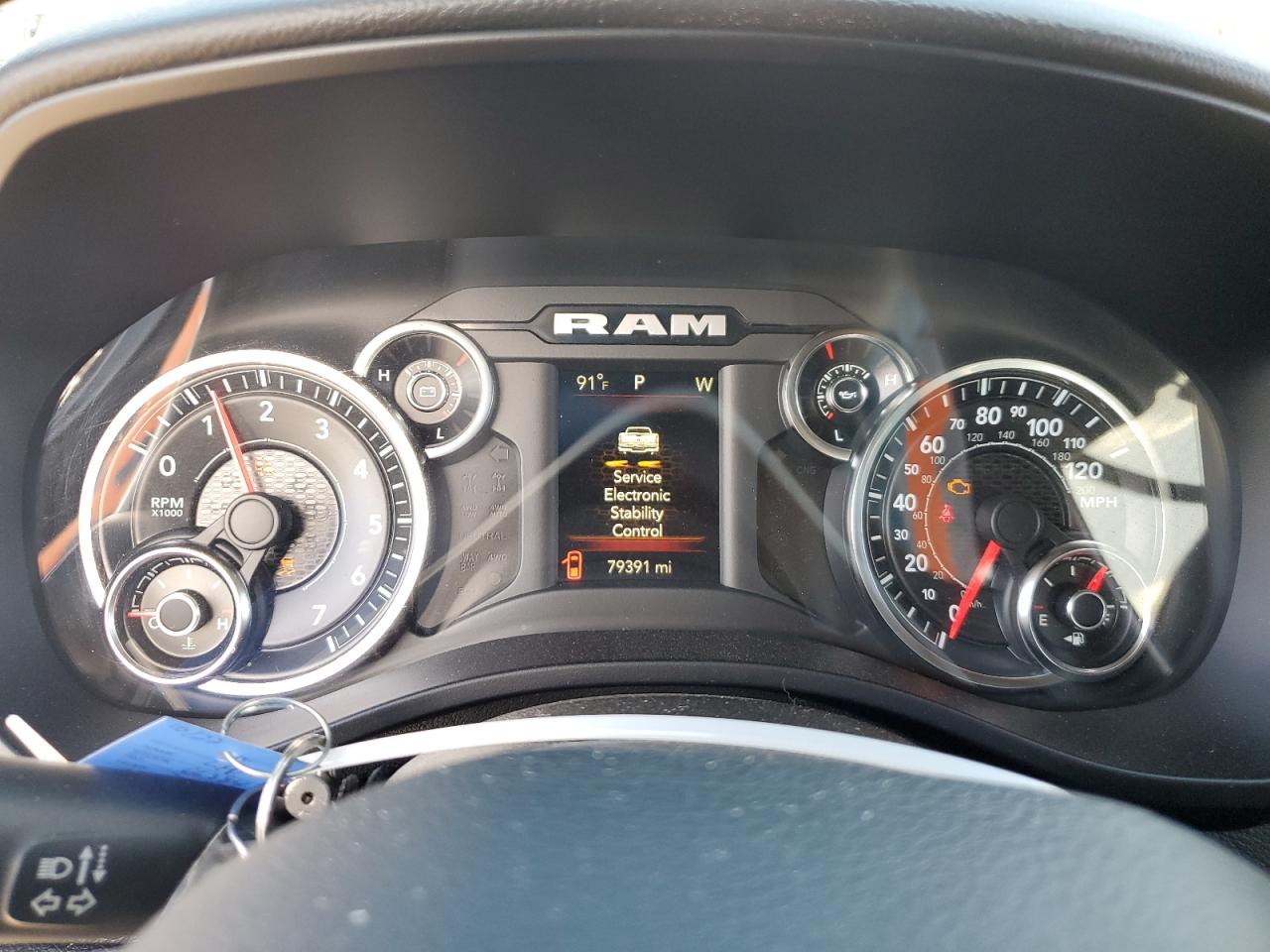 2020 RAM 1500 - Image 9