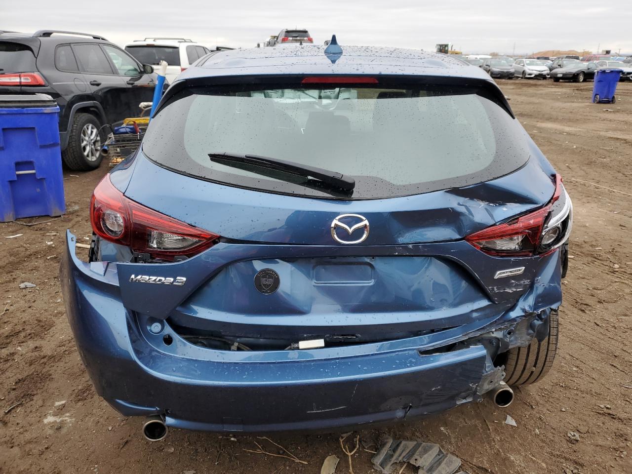 2018 Mazda 3 - Image 6