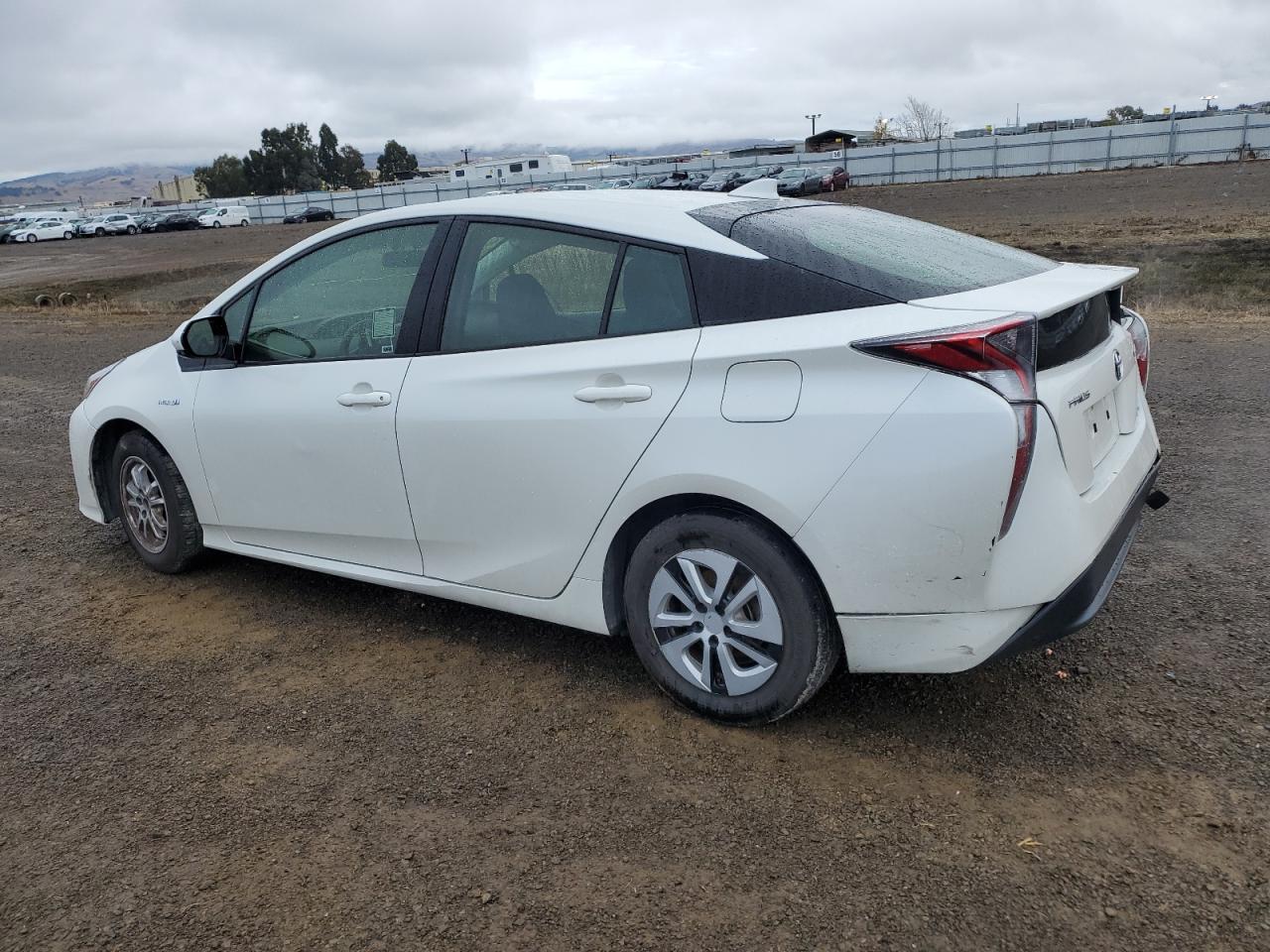 VIN JTDKARFU2G3525865 2016 TOYOTA PRIUS no.2