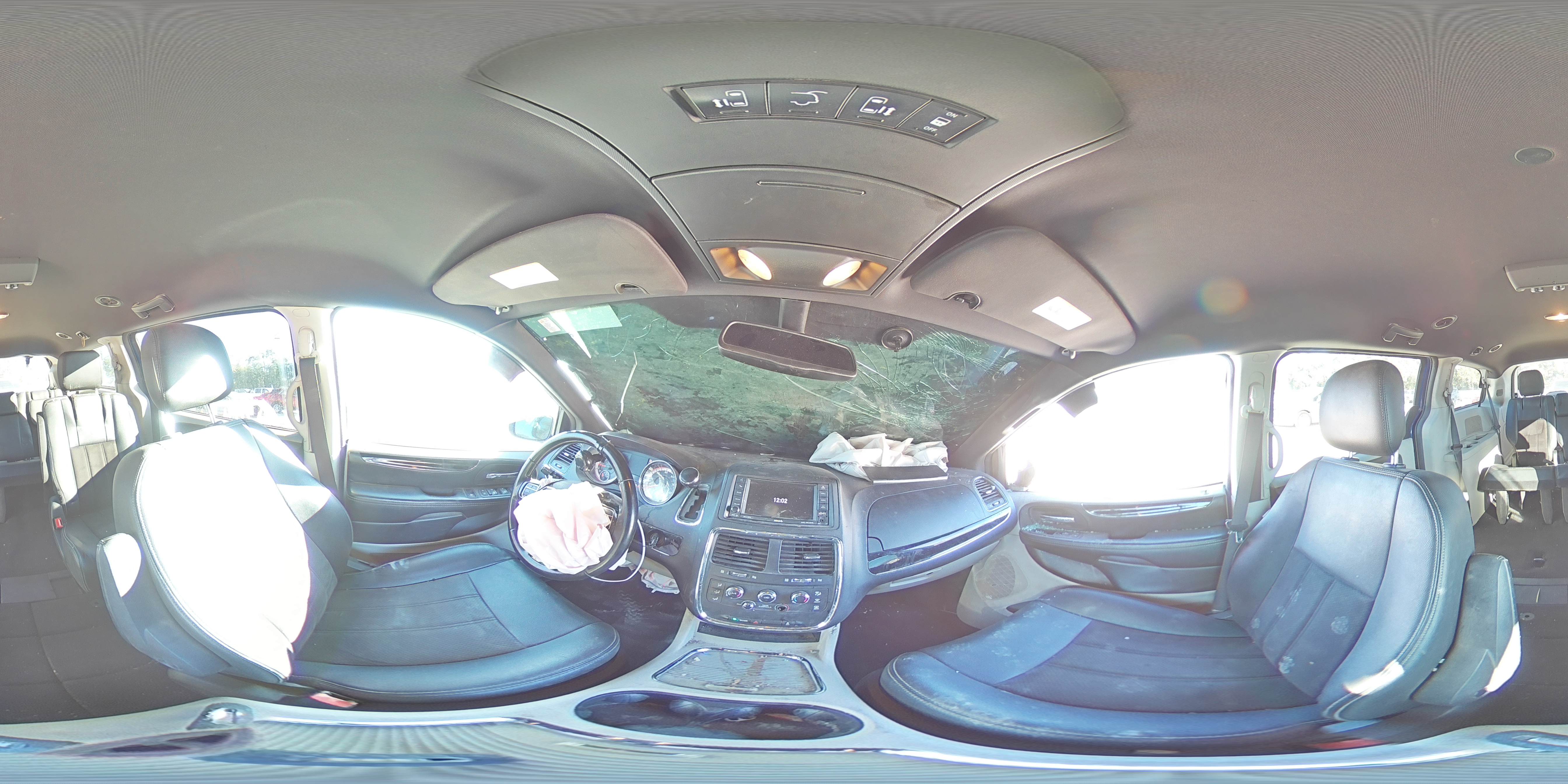 2020 Dodge Caravan - Image 14