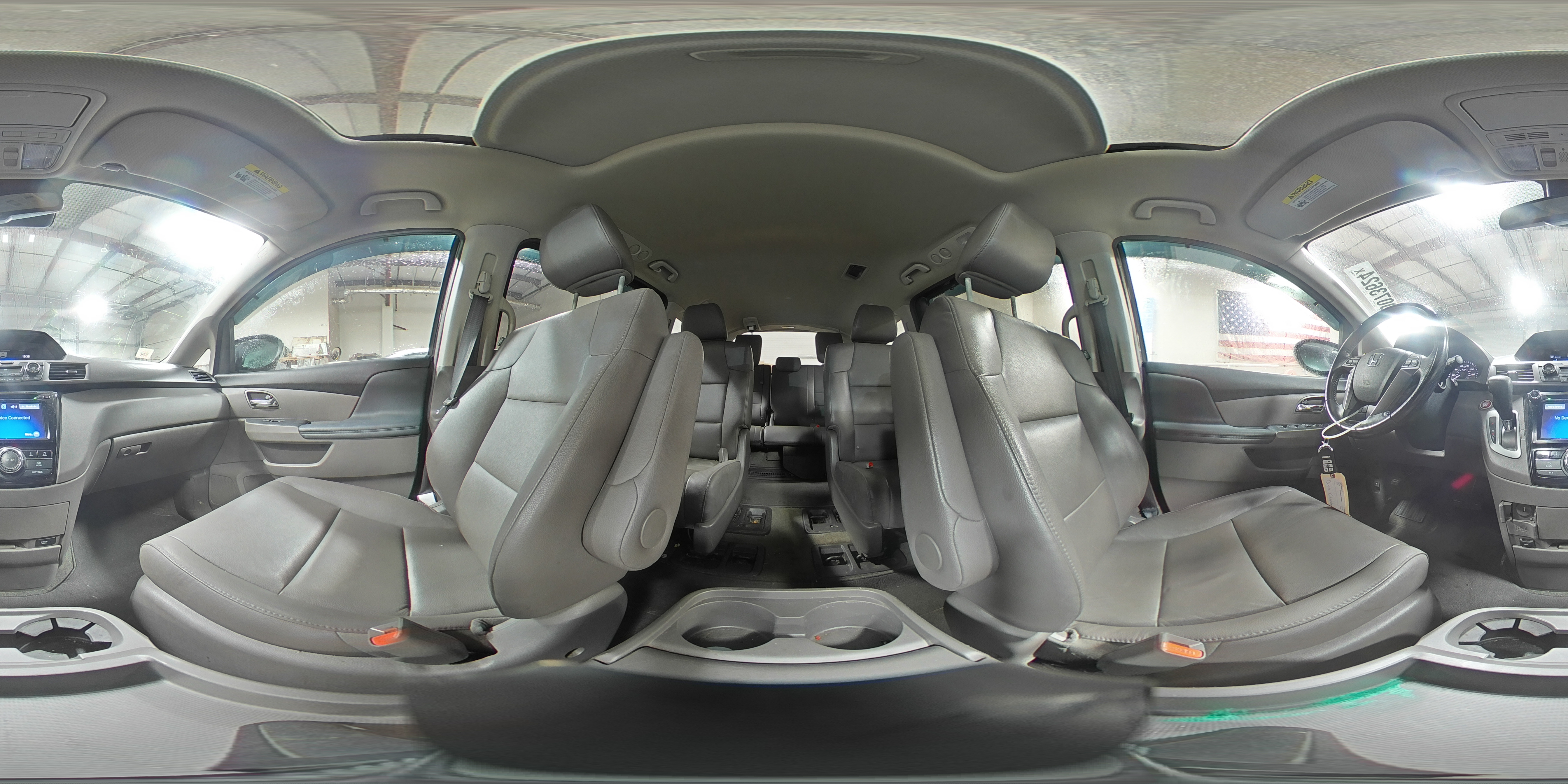 2014 Honda Odyssey - Image 14