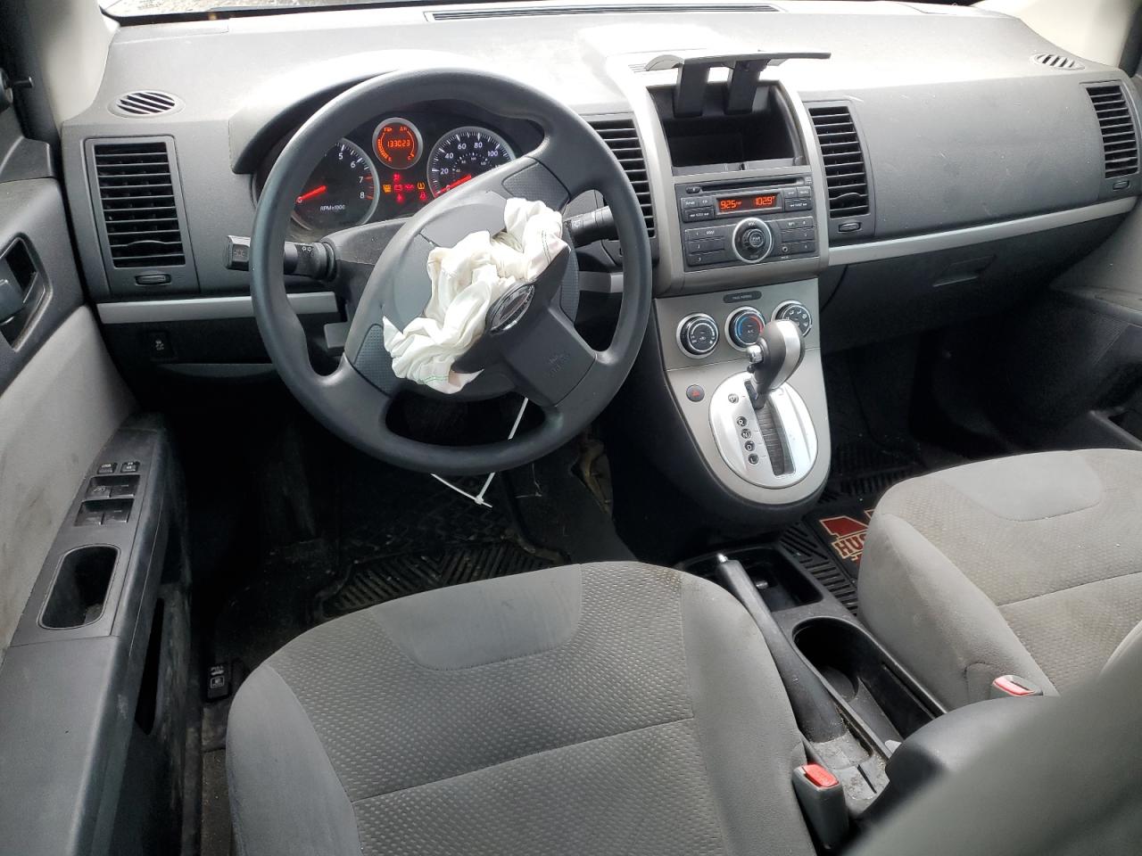 2012 Nissan Sentra - Image 8