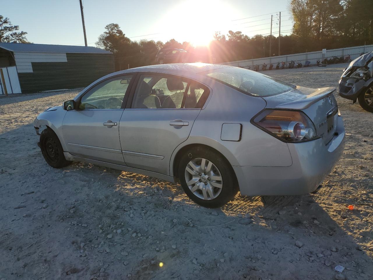 2012 Nissan Altima - Image 2