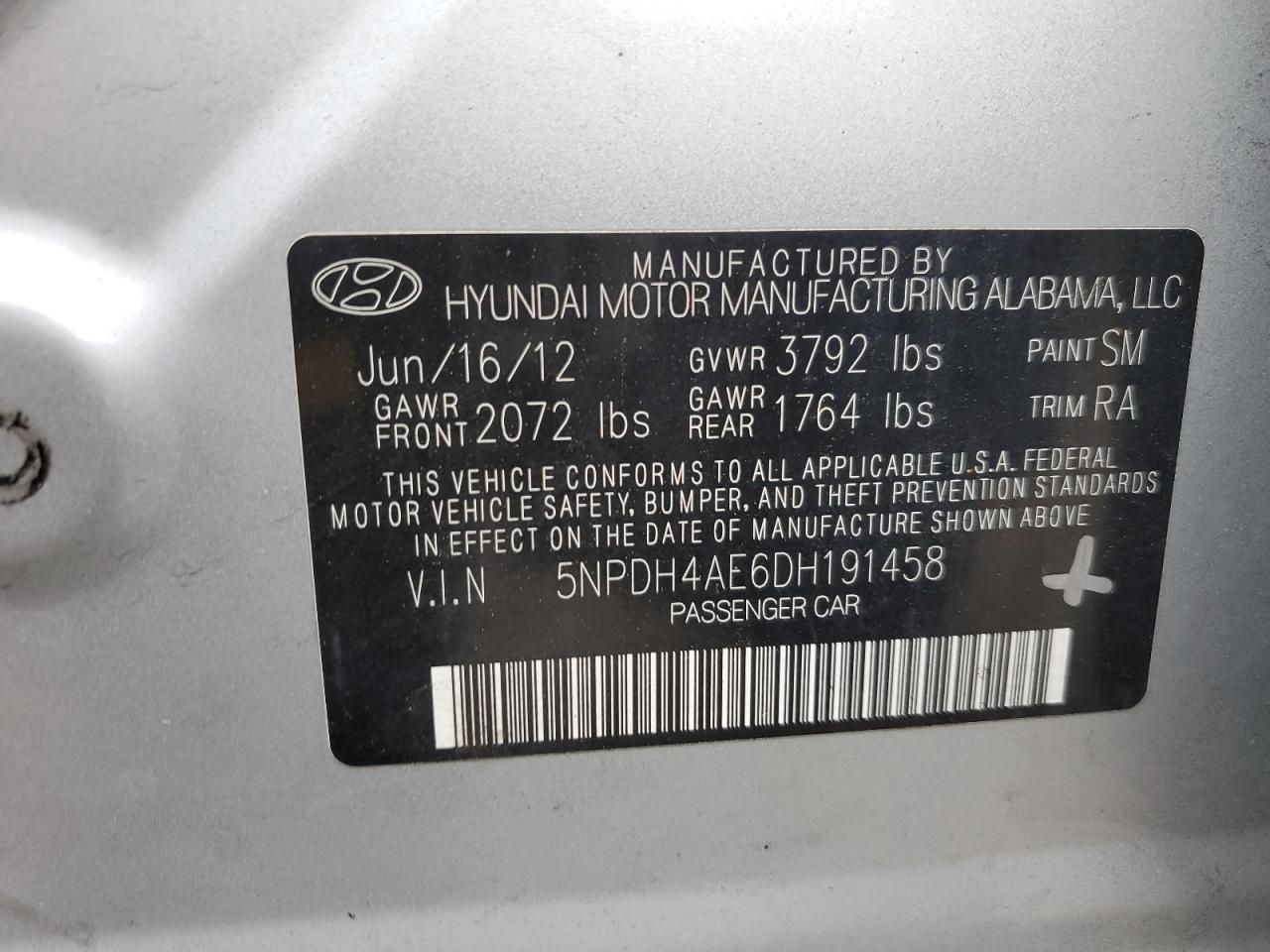 2013 Hyundai Elantra - Image 12