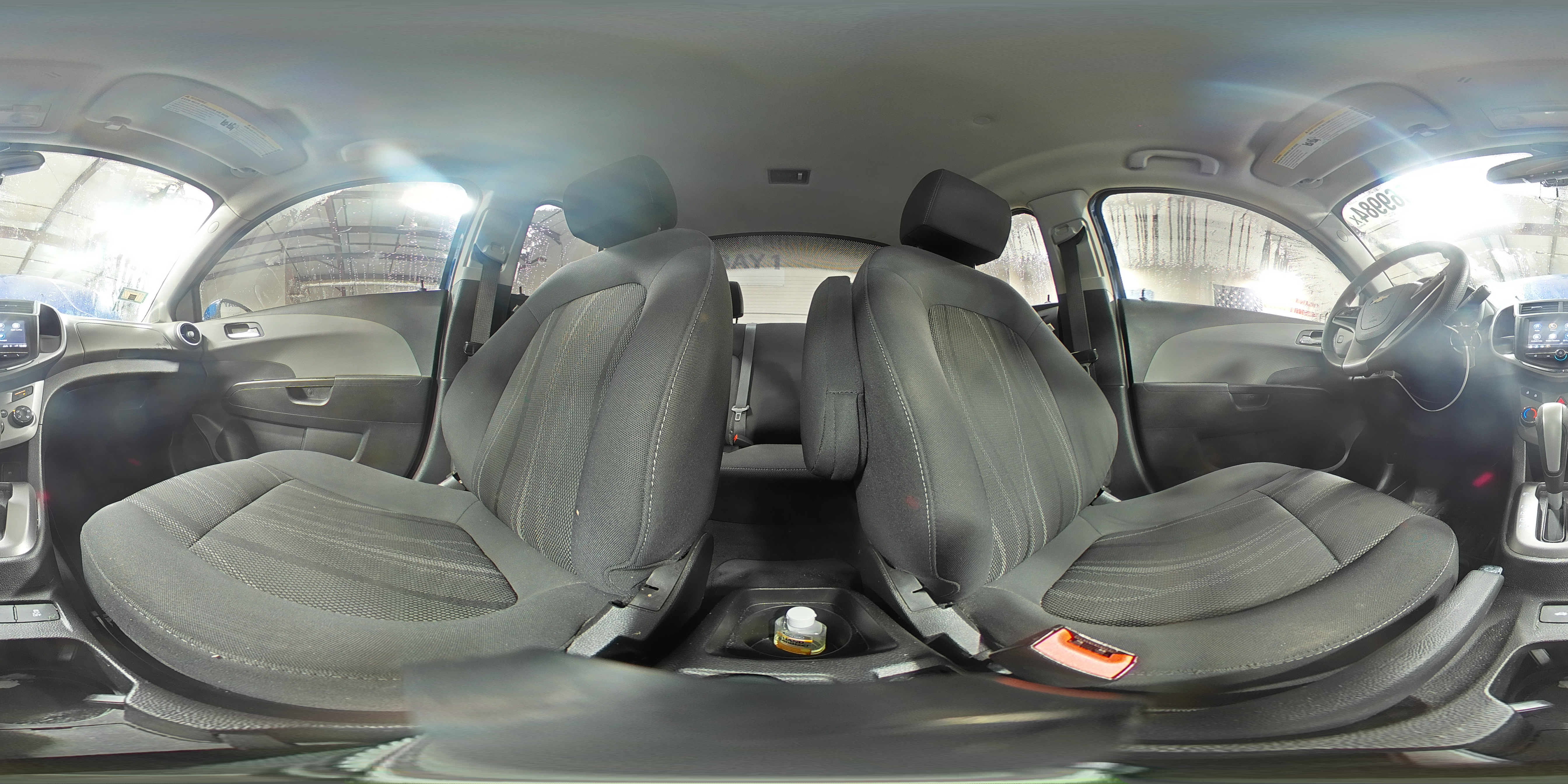 2018 Chevrolet Sonic - Image 14