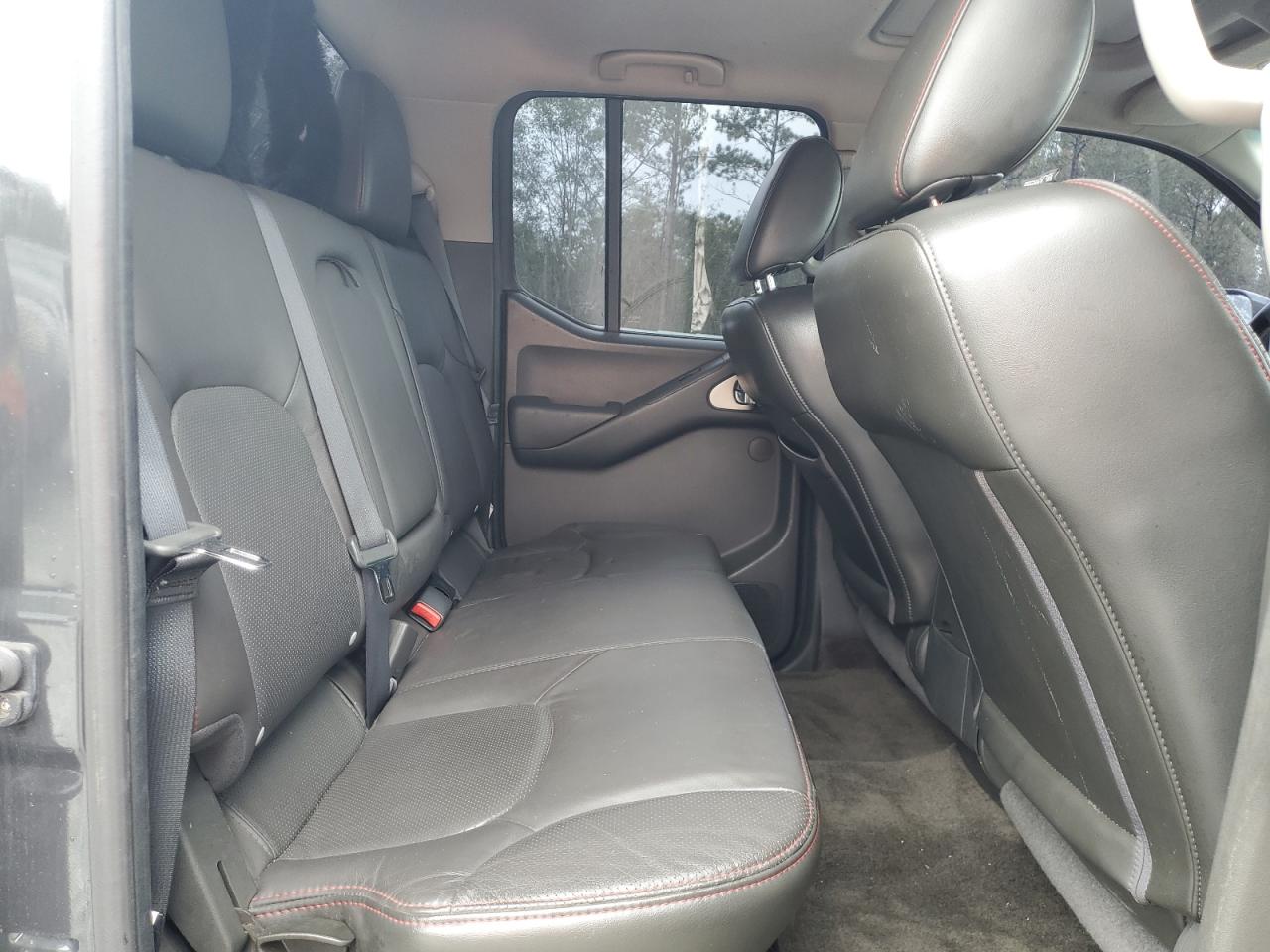 2012 Nissan Navara (Frontier) - Image 10