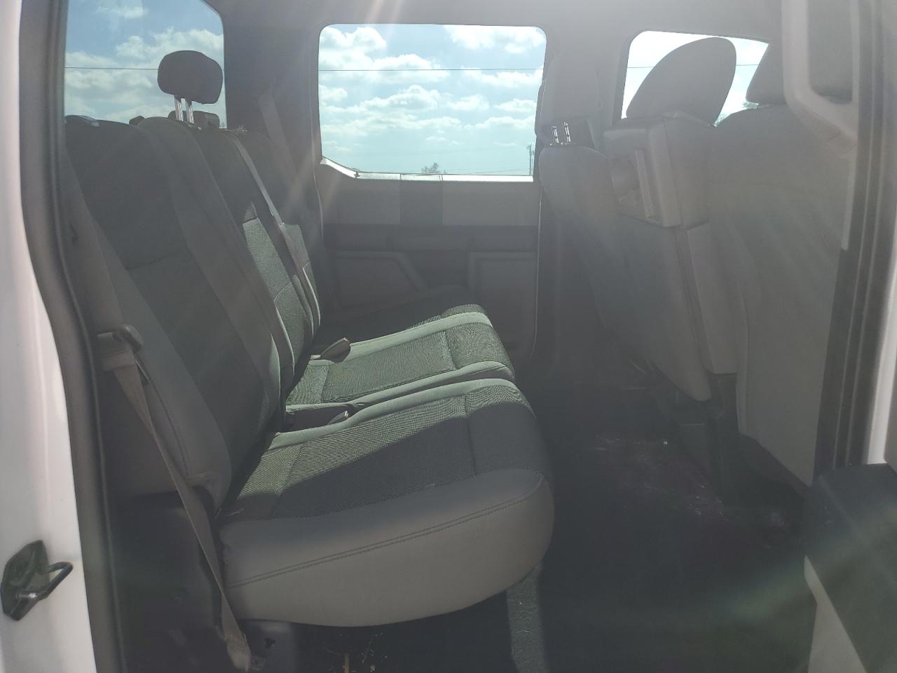 2016 Ford F-150 - Image 11