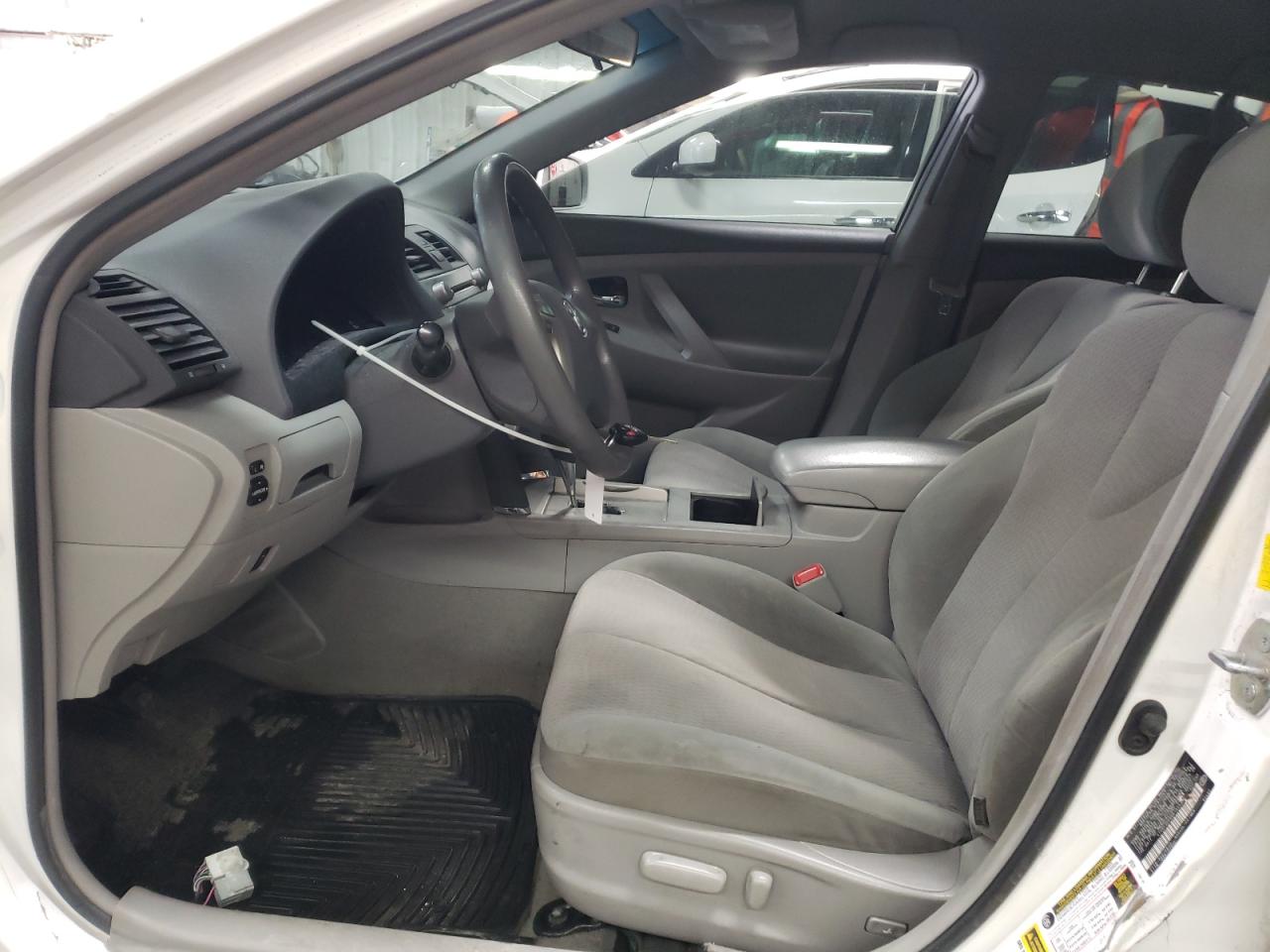 2011 Toyota Camry - Image 7