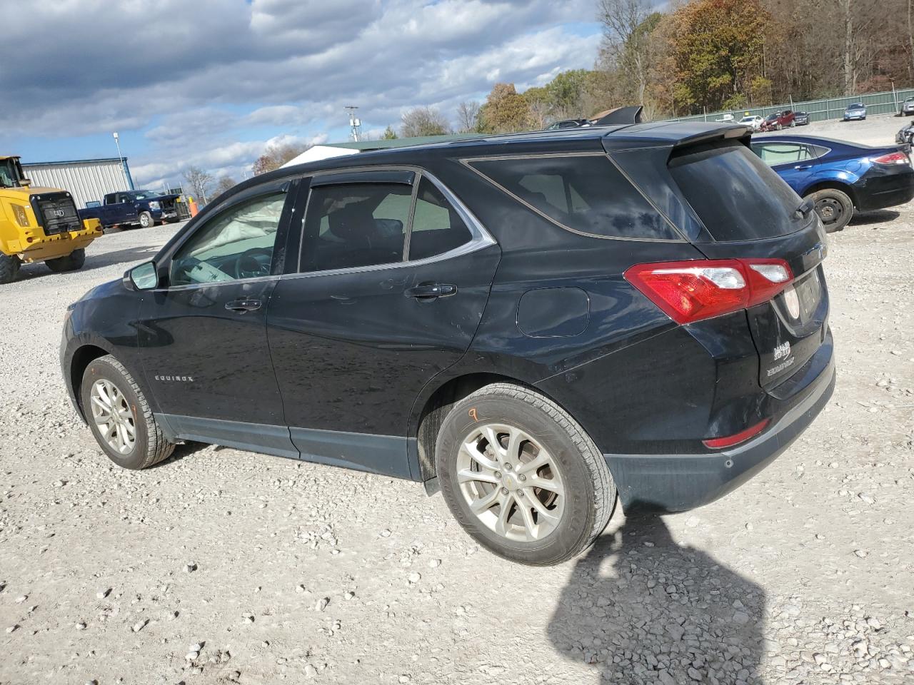 VIN 2GNAXUEV9K6264198 2019 CHEVROLET EQUINOX no.2