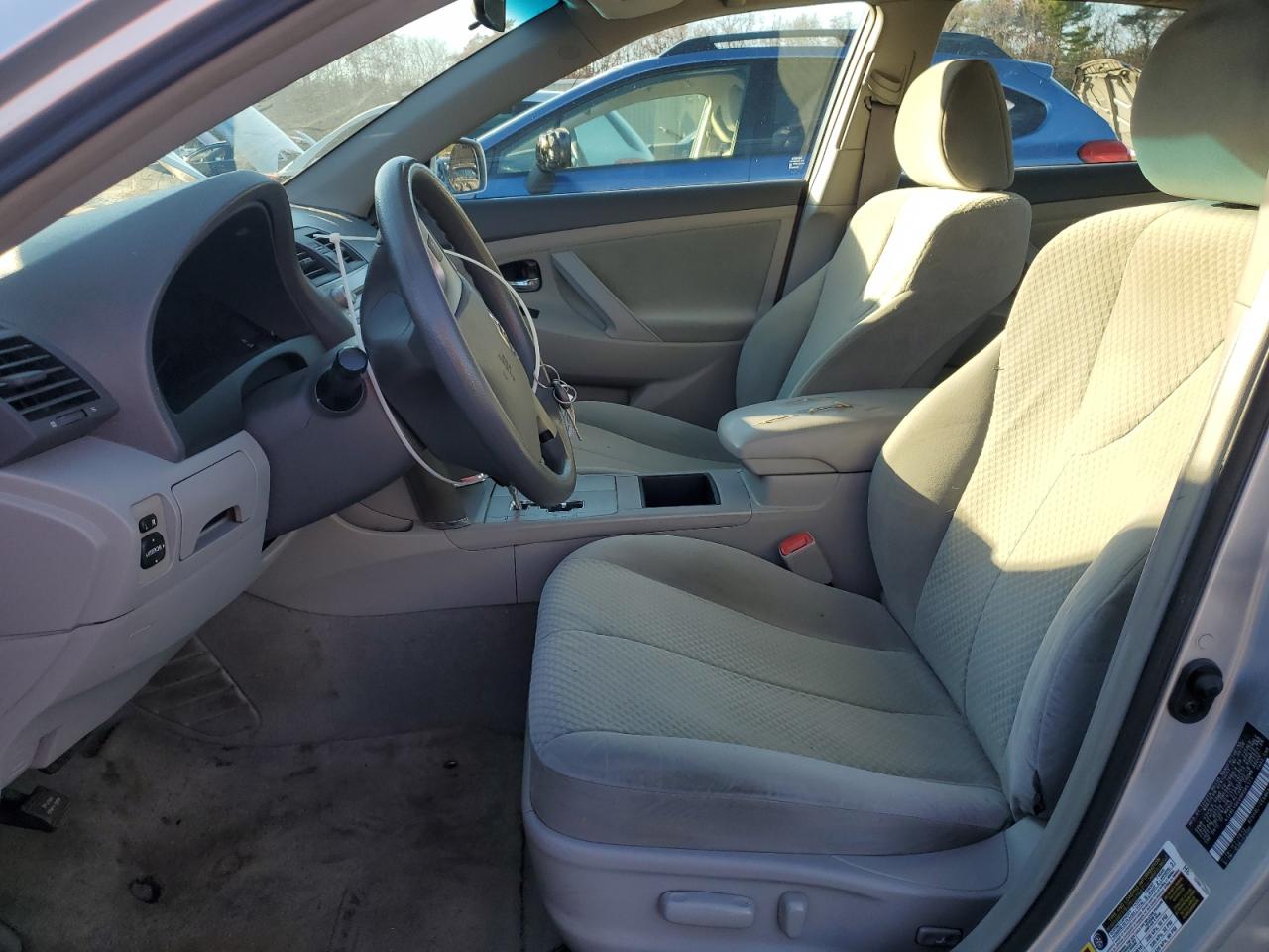 2009 Toyota Camry - Image 7