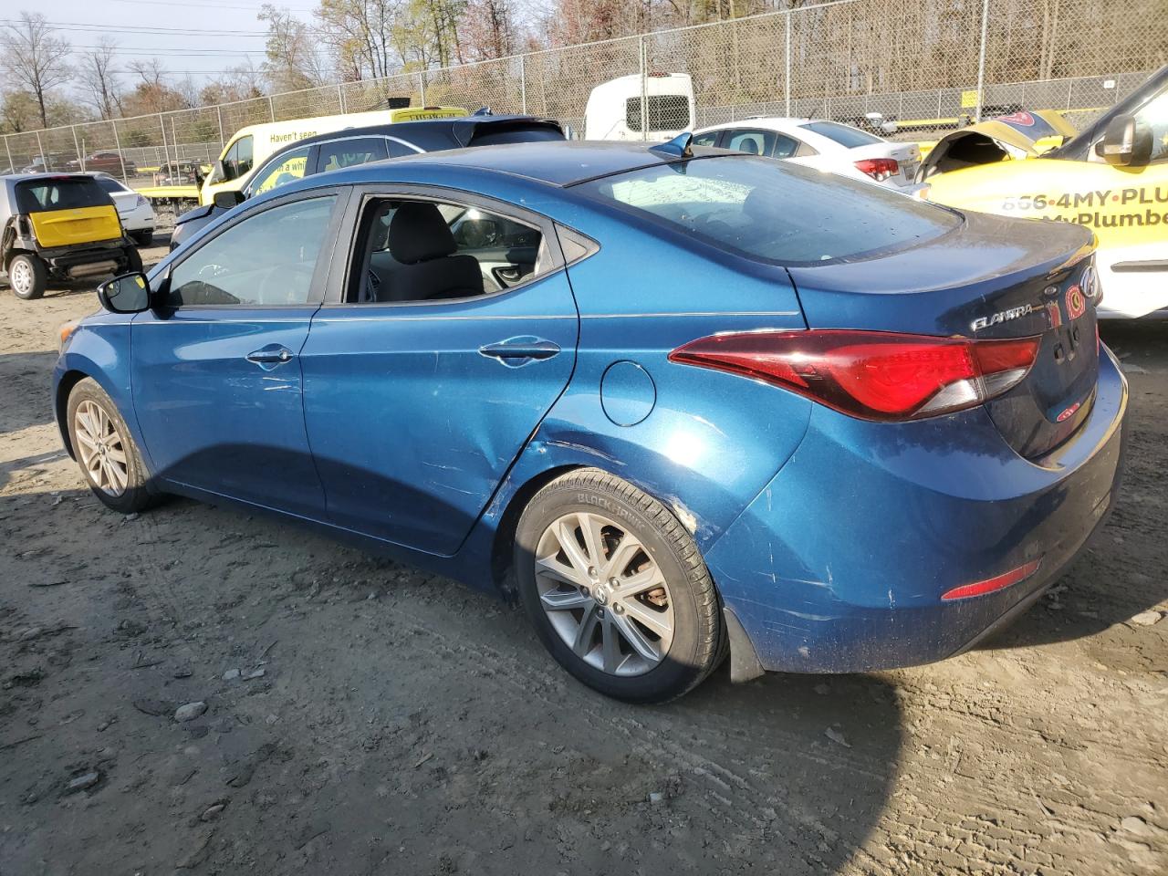 2014 Hyundai Elantra - Image 2