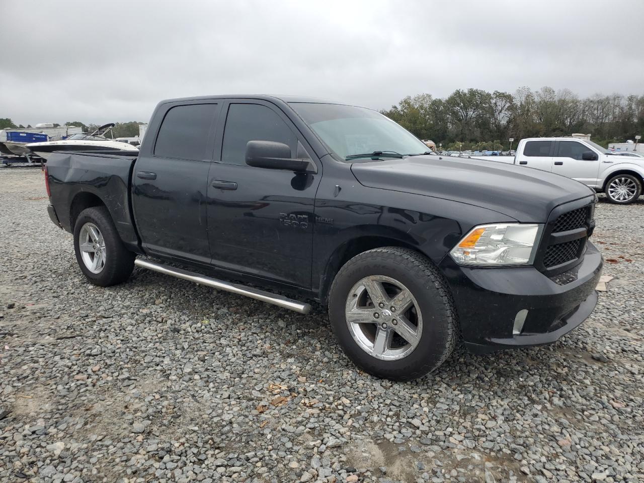 2014 RAM 1500 - Image 4