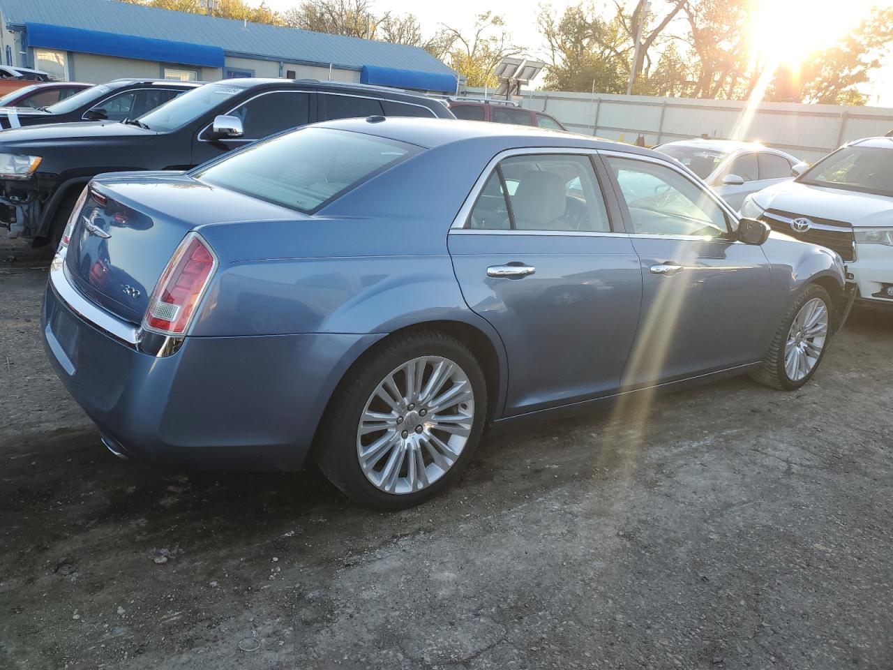 2011 Chrysler 300 - Image 3