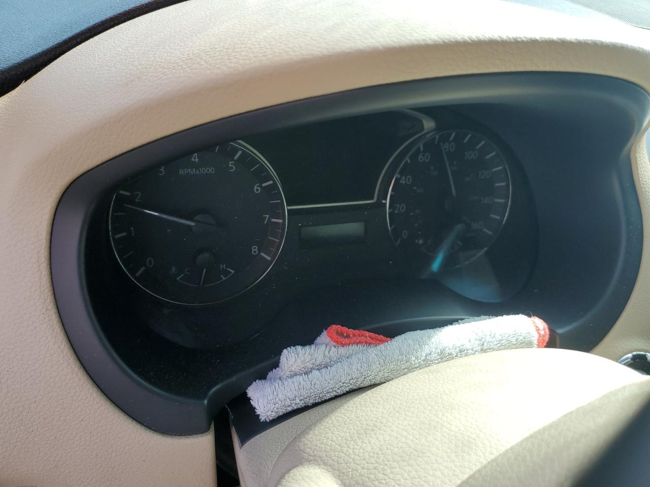 2015 Nissan Altima - Image 9