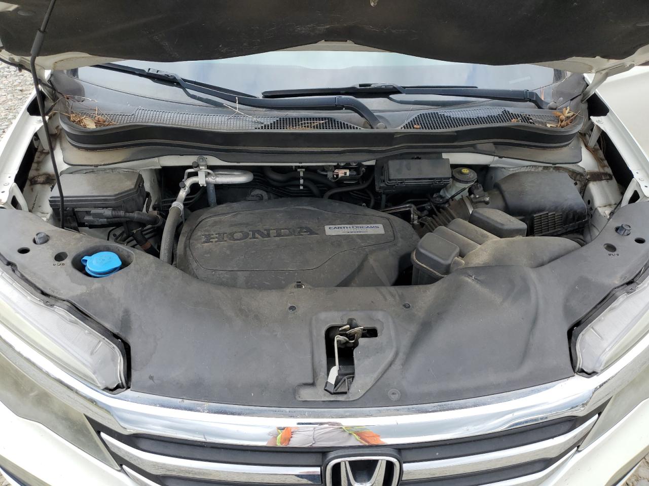 2016 Honda Pilot - Image 12