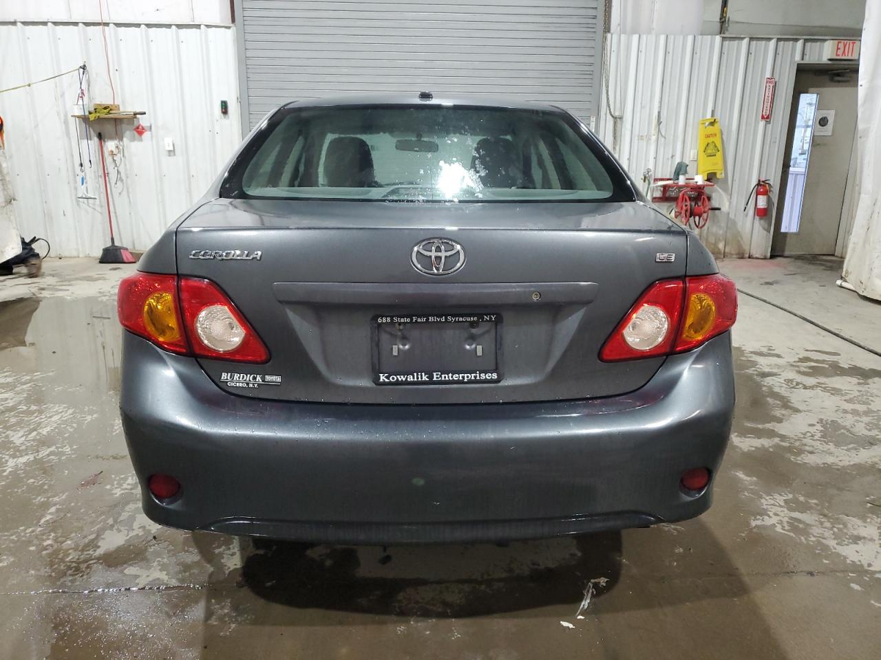 2010 Toyota Corolla Base VIN: 2T1BU4EE1AC290510 Lot: 82016194