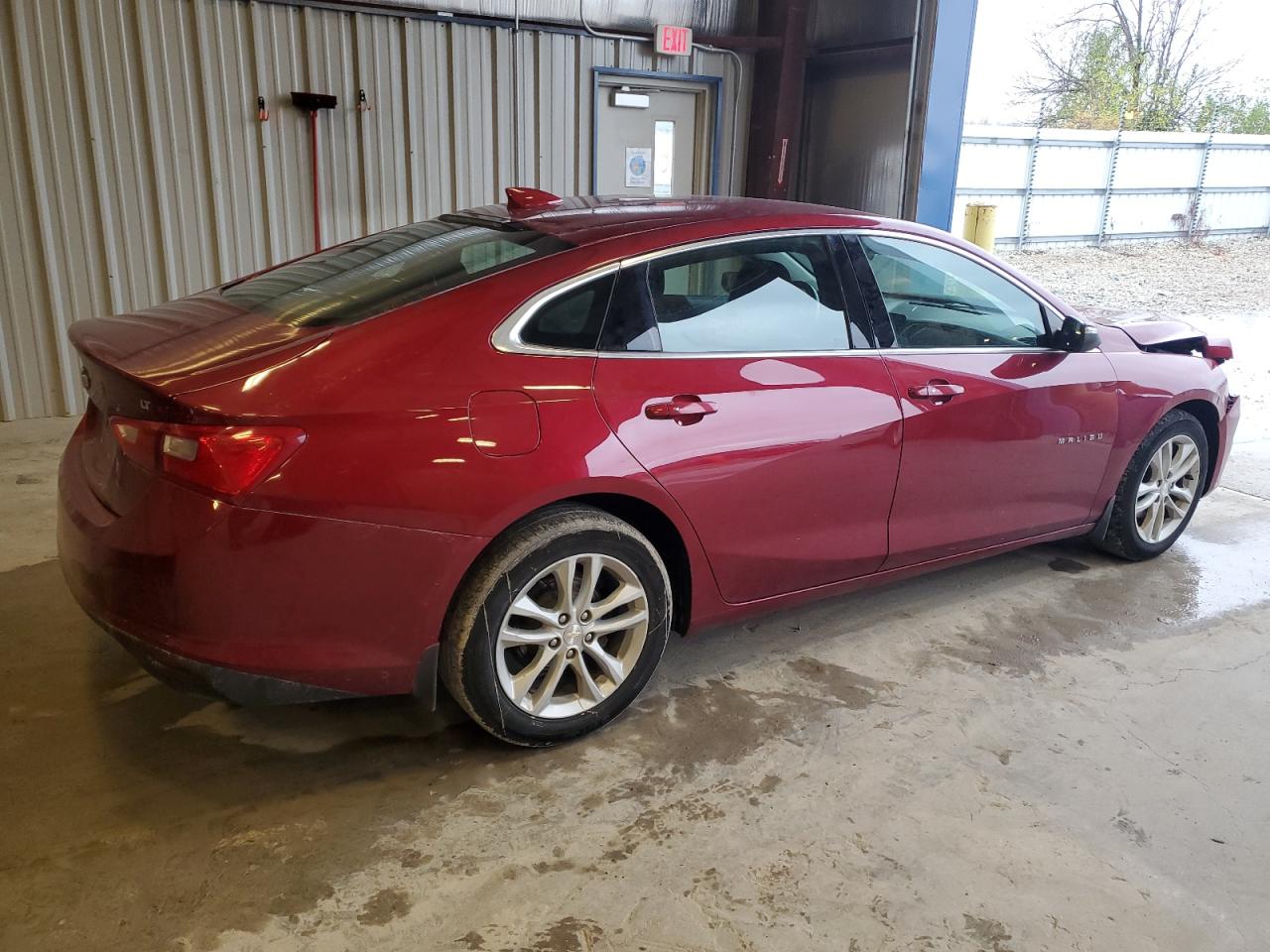 2017 Chevrolet Malibu - Image 3