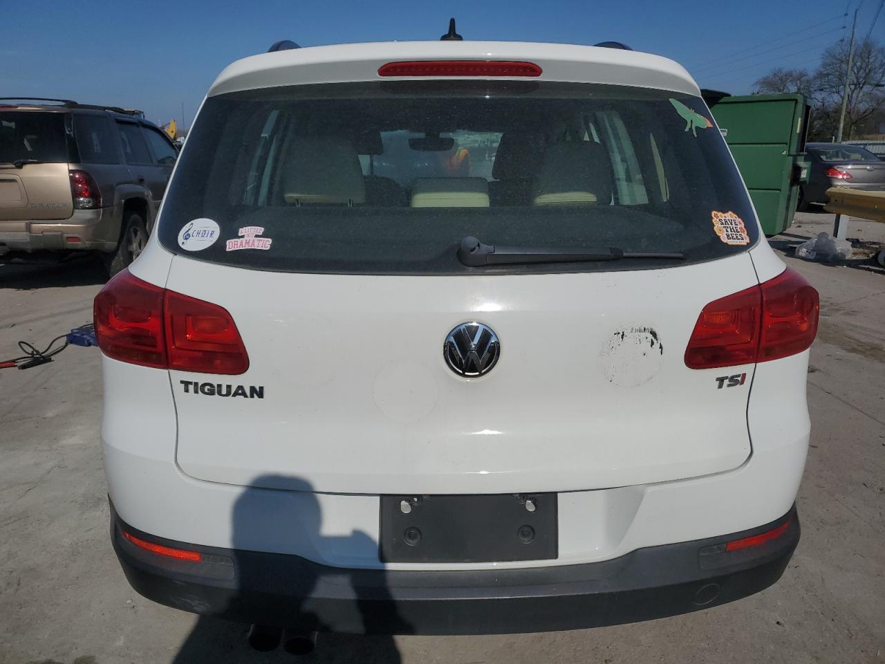 VIN WVGAV7AX5HK036529 2017 VOLKSWAGEN TIGUAN no.6