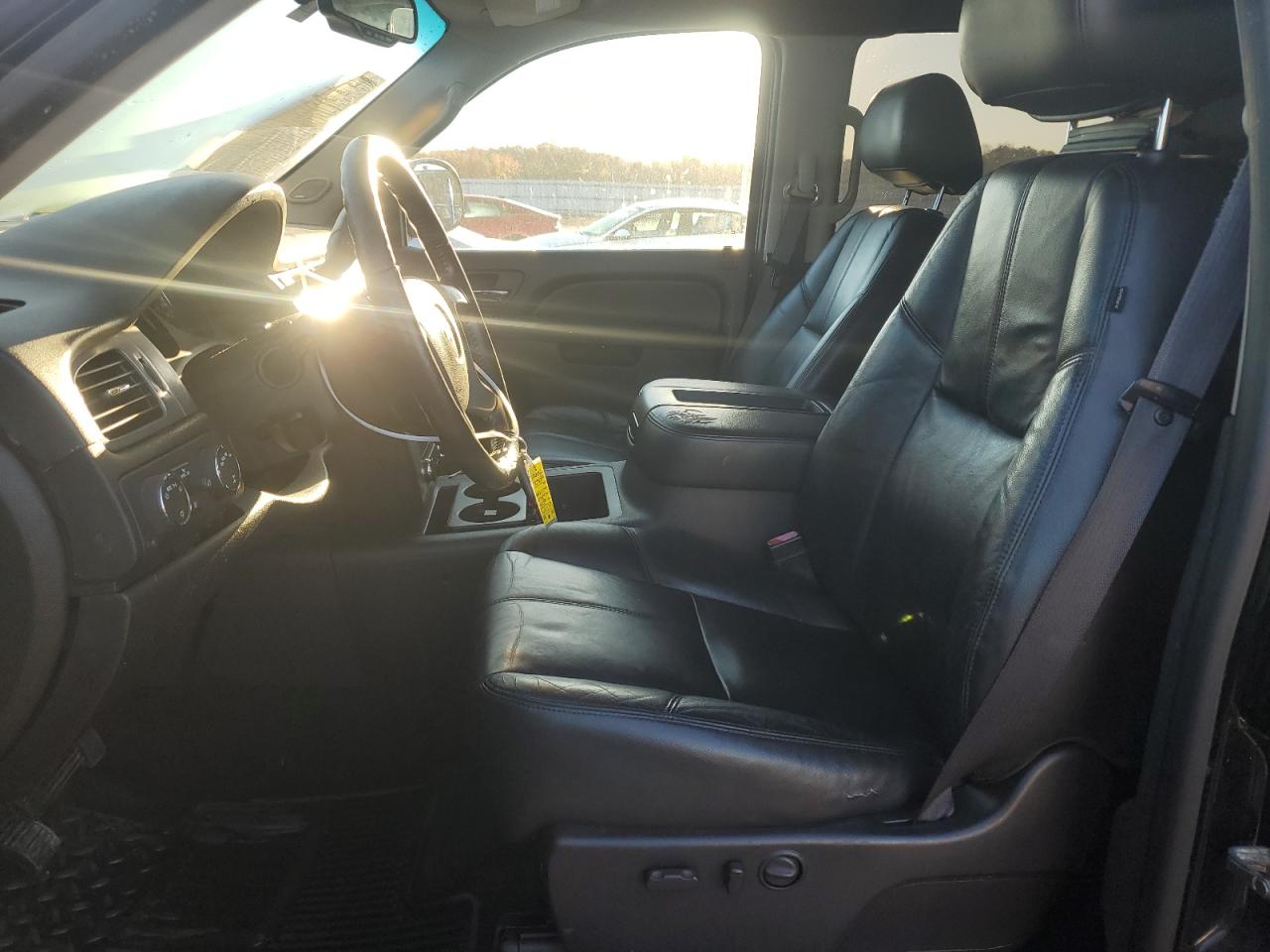 2012 Chevrolet Silverado - Image 7