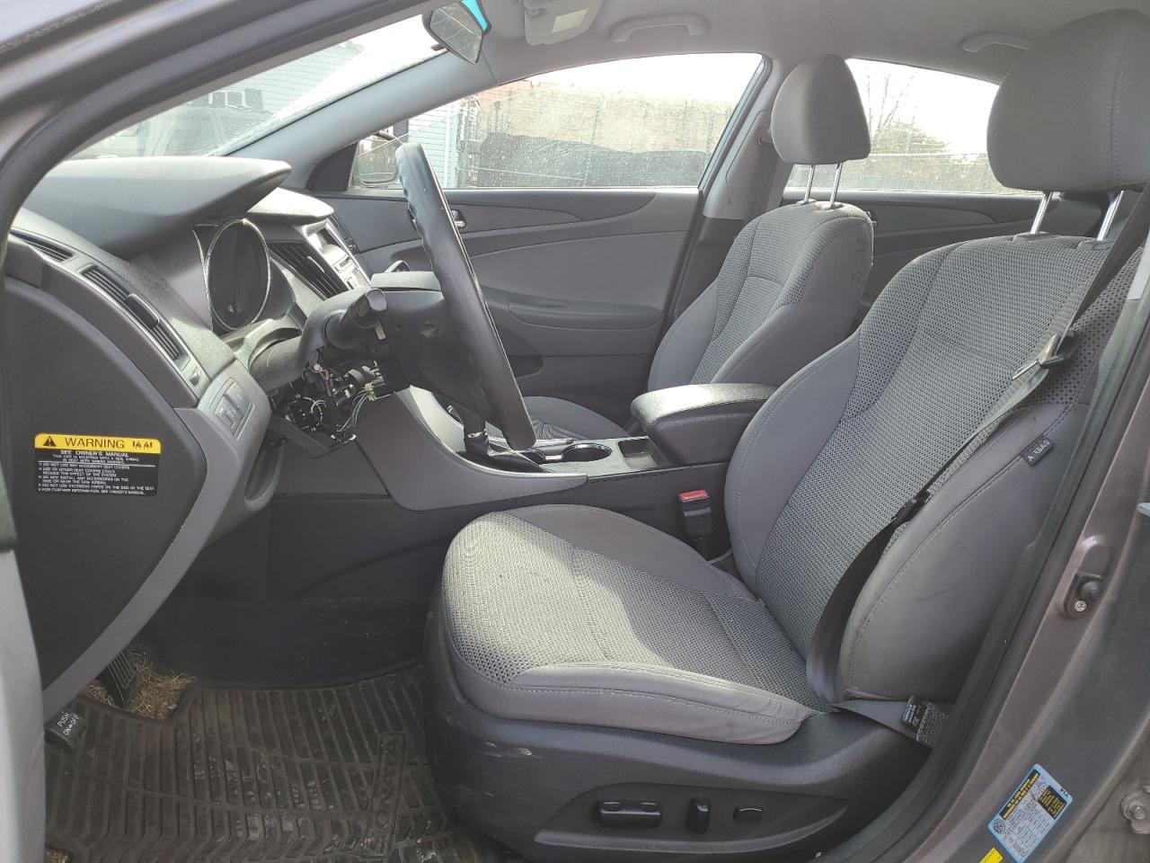 2011 Hyundai Sonata - Image 7