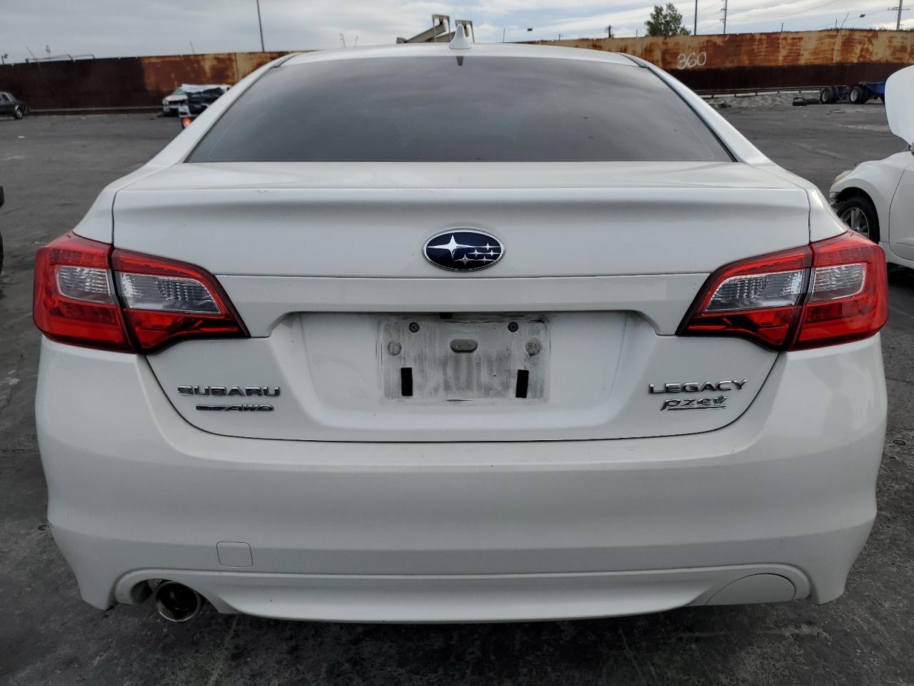2016 Subaru Legacy - Image 6