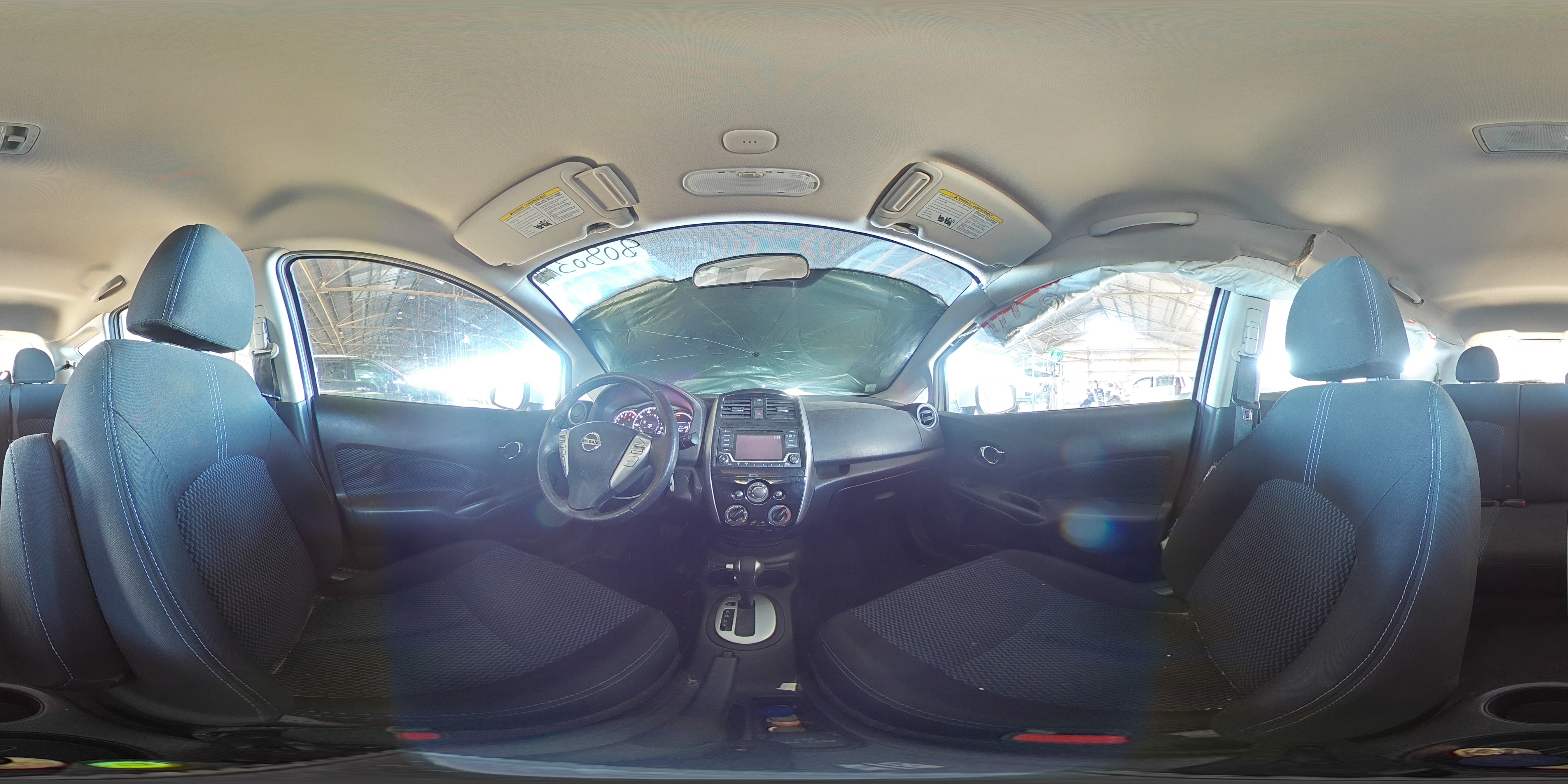 2016 Nissan Versa - Image 12