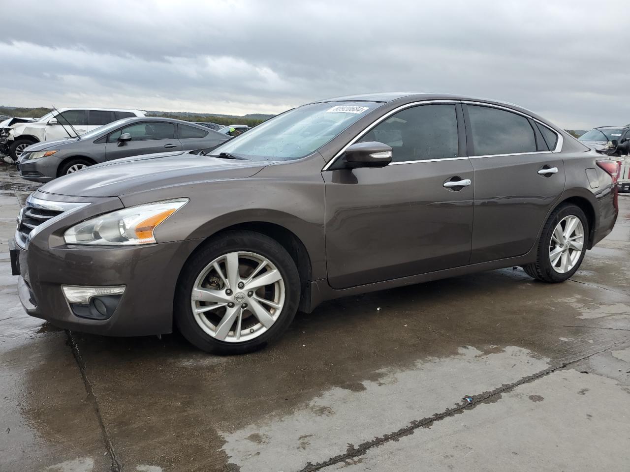 2014 Nissan Altima - Image 1