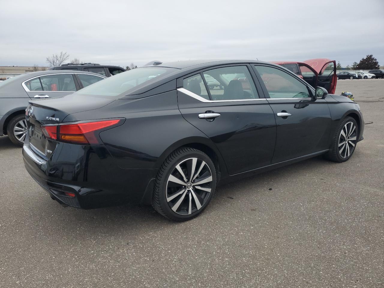 2019 Nissan Altima - Image 3